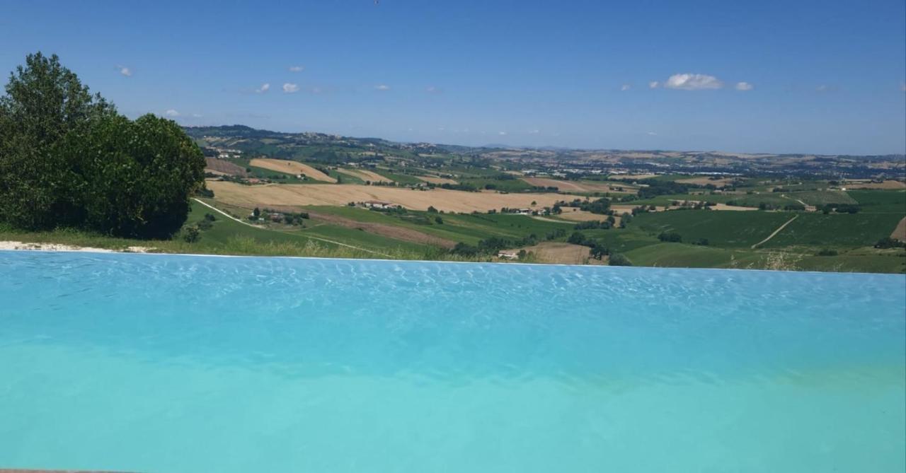 Sunset Suite Spa Staffolo Zewnętrze zdjęcie