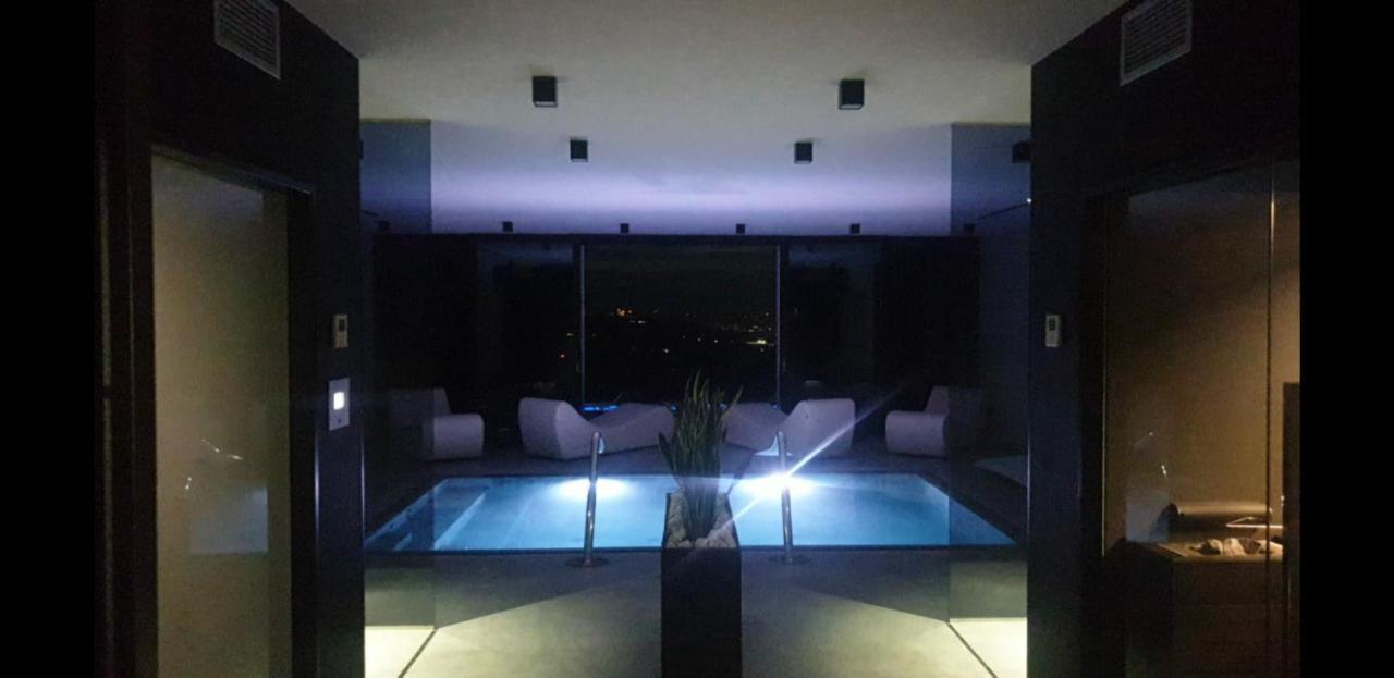 Sunset Suite Spa Staffolo Zewnętrze zdjęcie